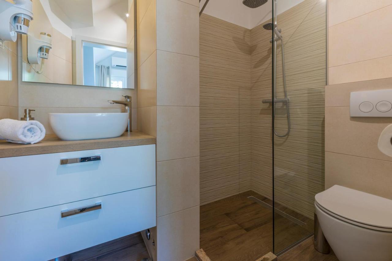 Palace Paulina Apartments Novi Vinodolski Εξωτερικό φωτογραφία